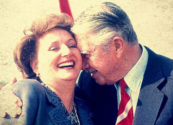 [Columna] El día que resolvimos acabar con el negocio de Lucía Hiriart de Pinochet