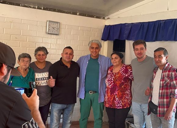 ME-O encabezó operativo de asesoría legal para vecinos de San Bernardo: “El deporte olímpico de los políticos es perder el tiempo y creo que debemos pasar a la acción”