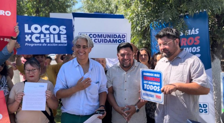 Marco Enríquez-Ominami entrega cámaras de vigilancia a vecinos de la comuna de El Bosque